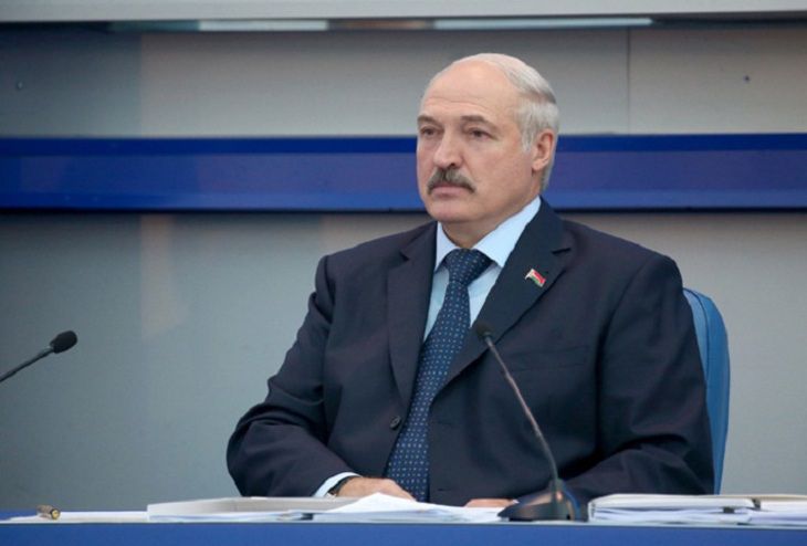 Лукашенко критически отозвался об инициативе создания на Витебщине суперкрупного холдинга