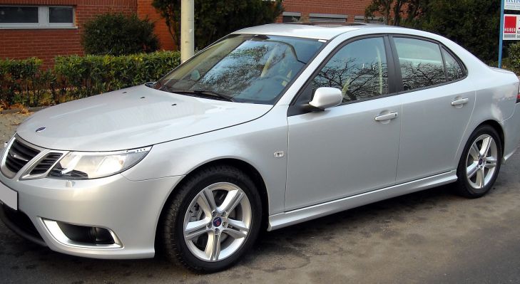 автомобиль Saab